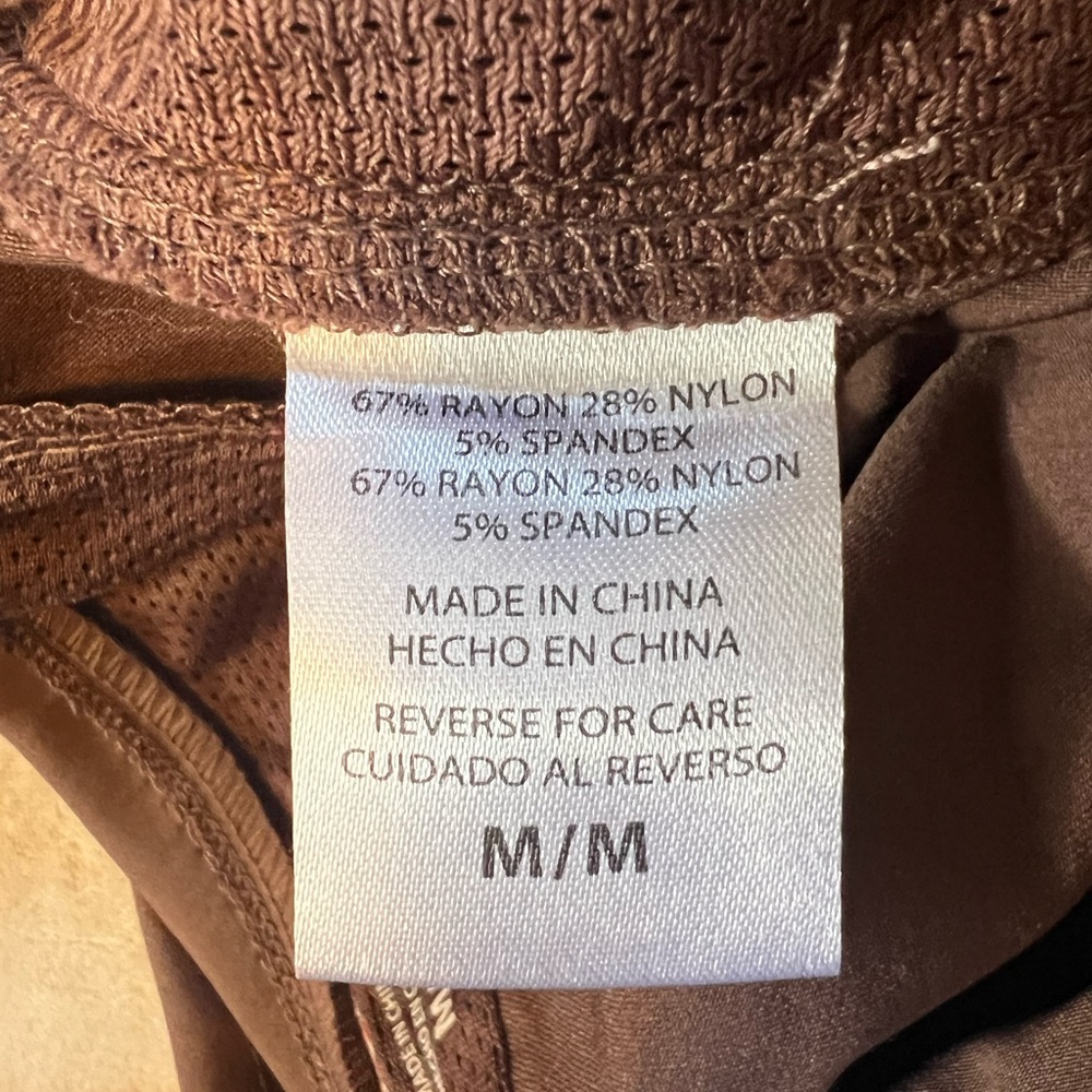 Swiss Alps Brown Hiking Shorts - Picture 4 of 4